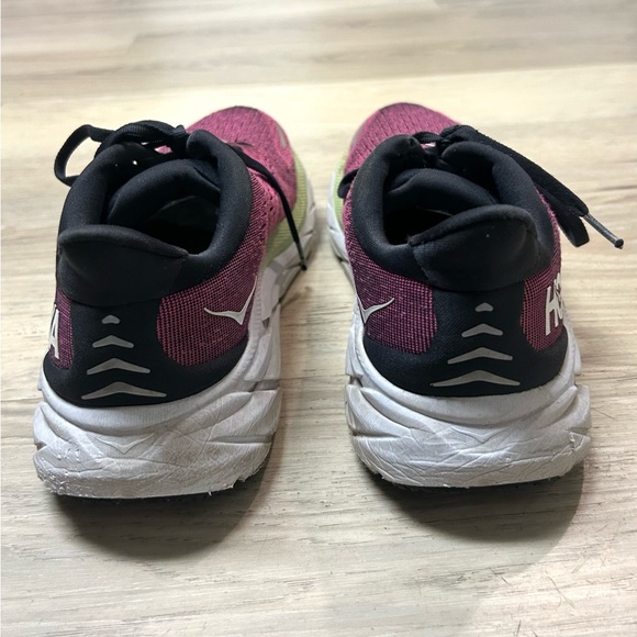 Hoka Shoes Womens 8.5 B Clifton 8 Running Sneakers Hot Pink Workout Comfort - Picture 9 of 16